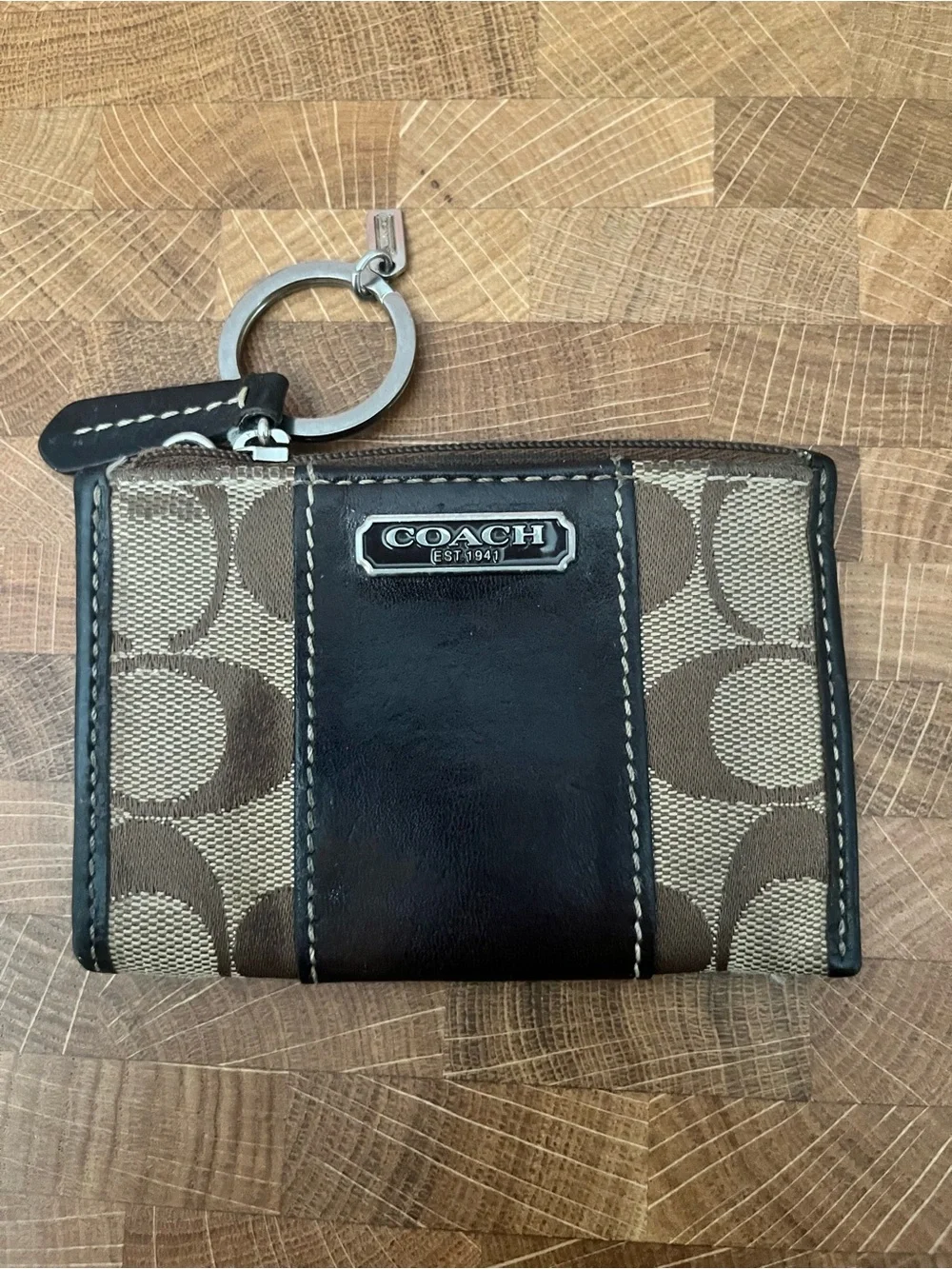Coach Brown/Tan Signature Canvas Leather Key Zip Card Case